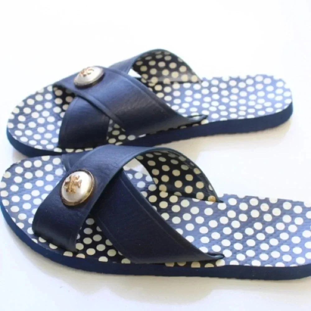 Tory Burch Black and White Sandals - Picture 16 of 16